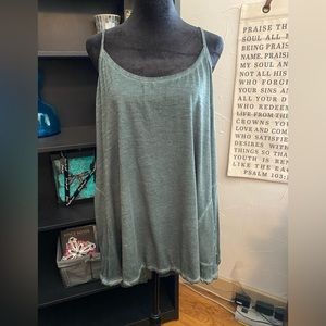 LOGO by Lori Goldstein Cami Tank 🌺🌺